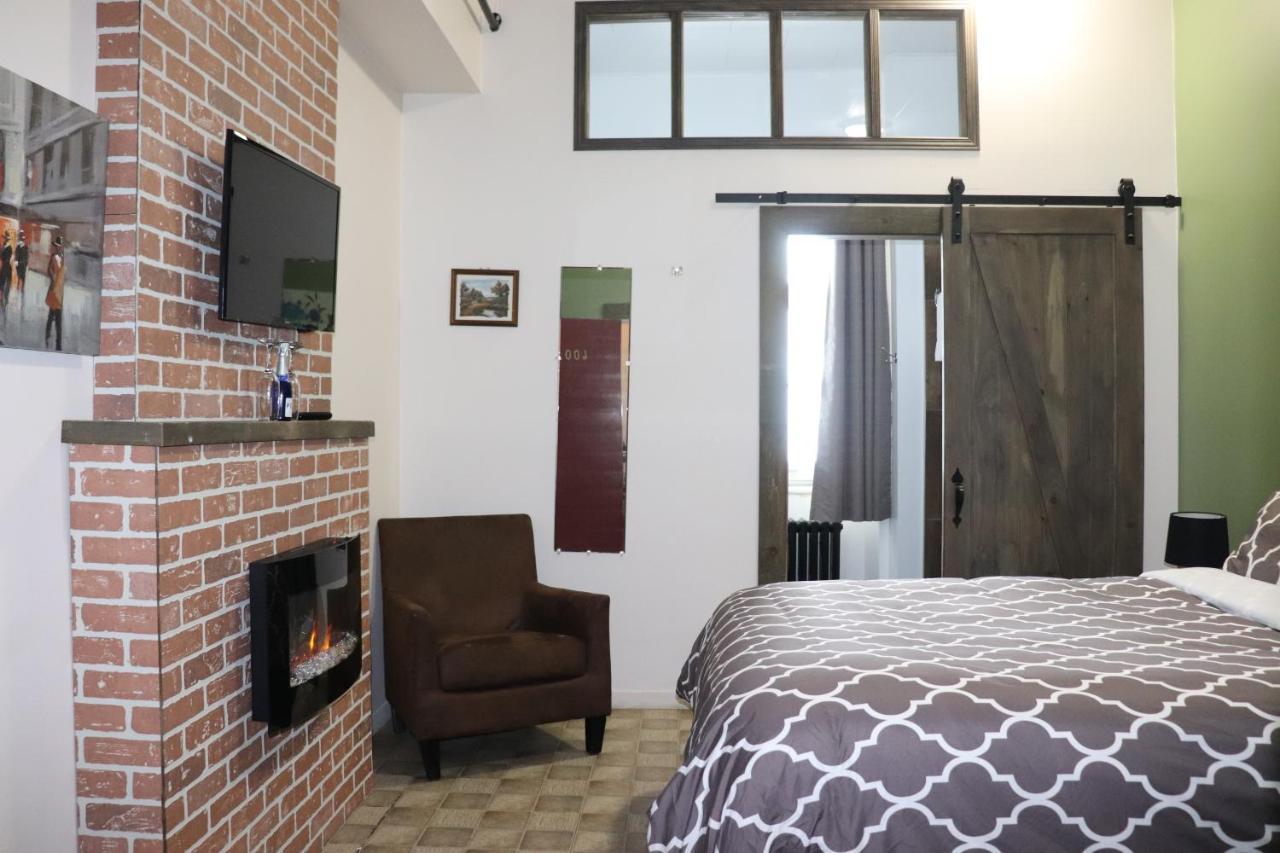 Auberge Du Couvent Saint-Casimir Ngoại thất bức ảnh
