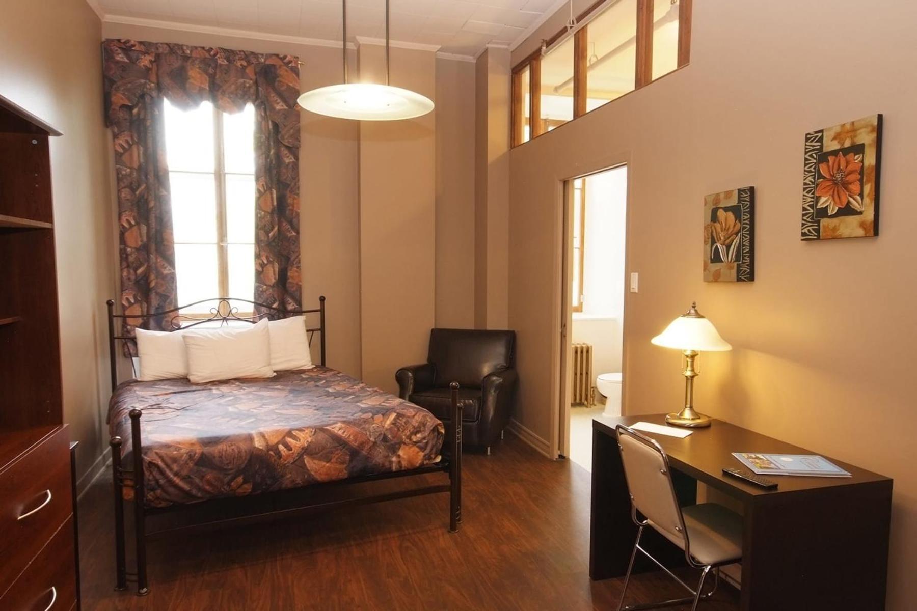 Auberge Du Couvent Saint-Casimir Ngoại thất bức ảnh