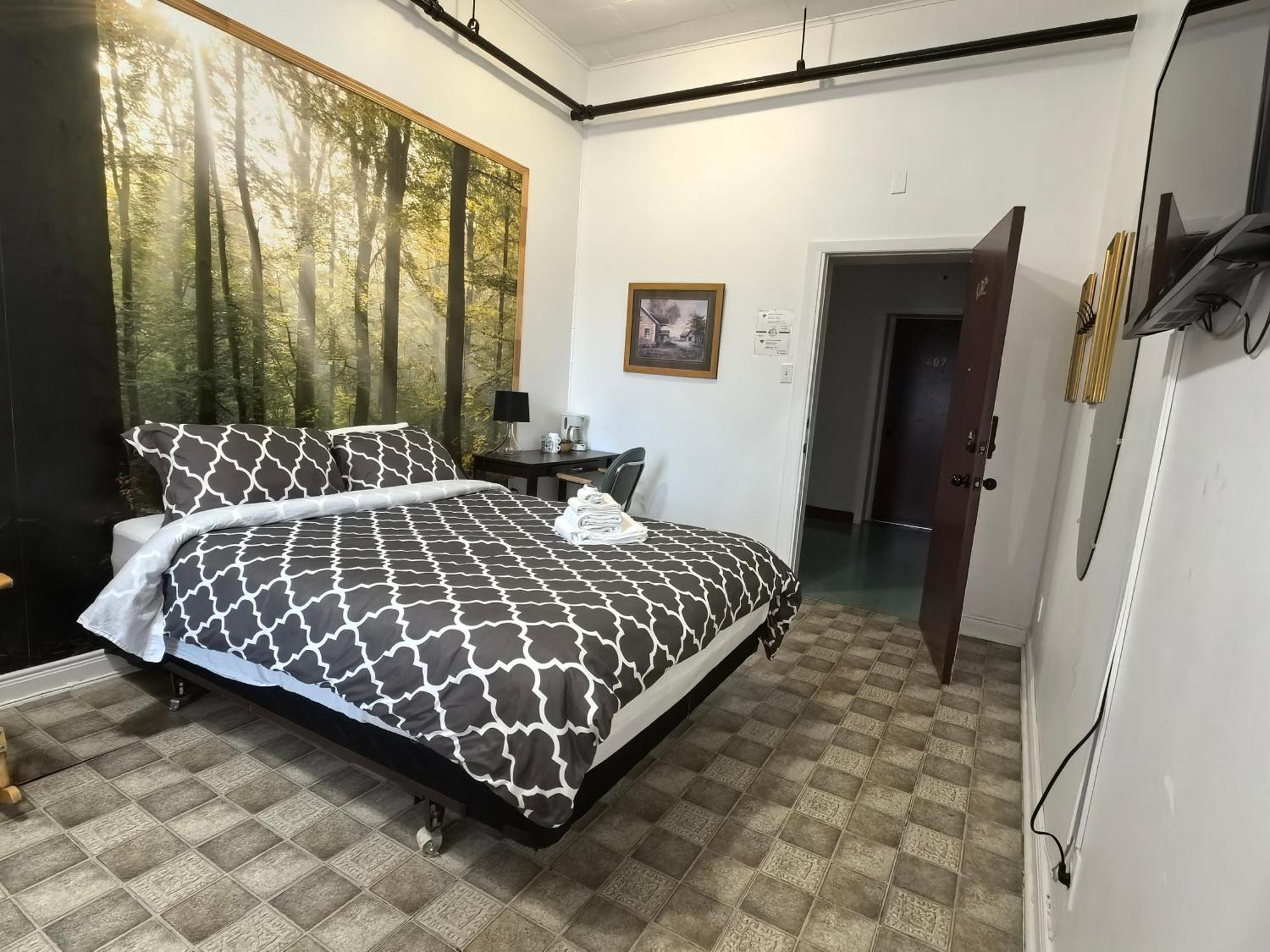 Auberge Du Couvent Saint-Casimir Ngoại thất bức ảnh